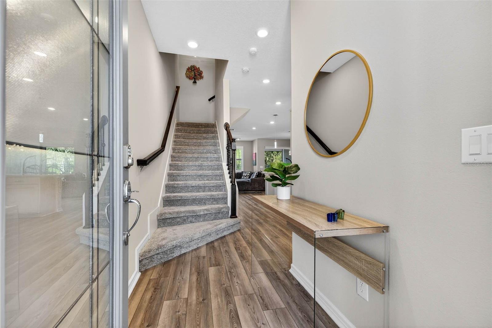 SHORELINE REP - Residential