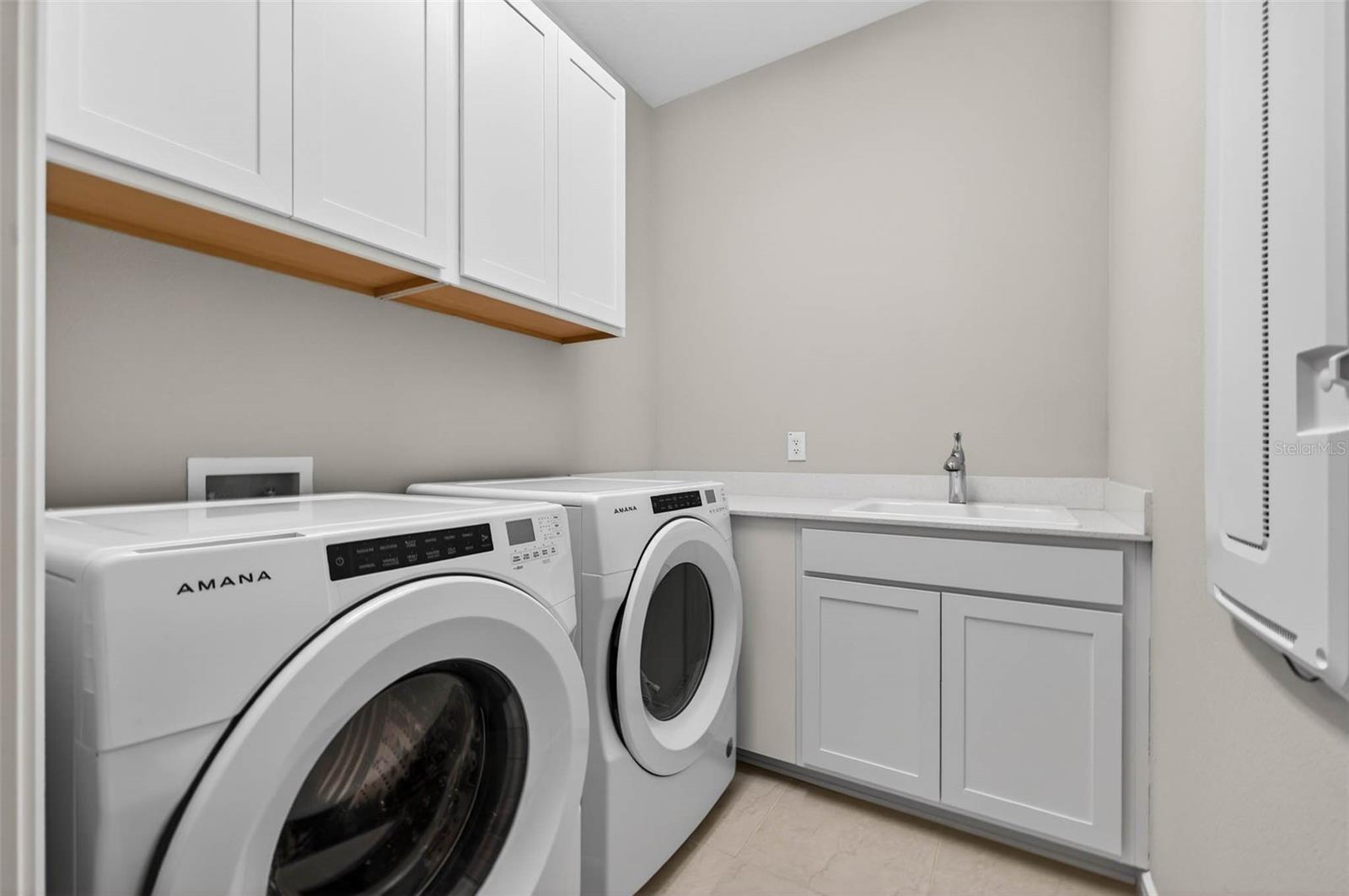 SHORELINE REP - Residential