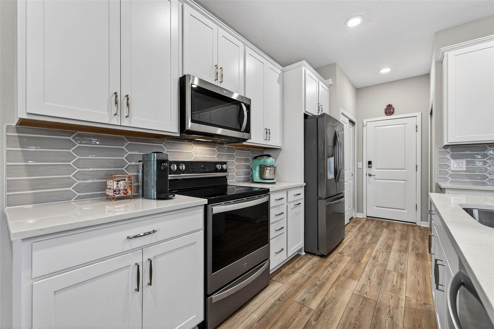 SHORELINE REP - Residential