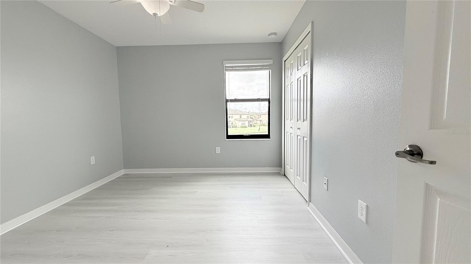 OAK RIDGE - Residential Lease