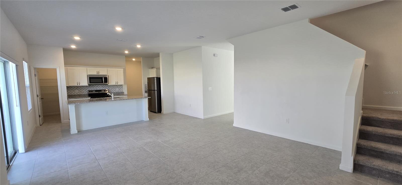 SCENIC TERRACE SOUTH PH 2 - Residential Lease