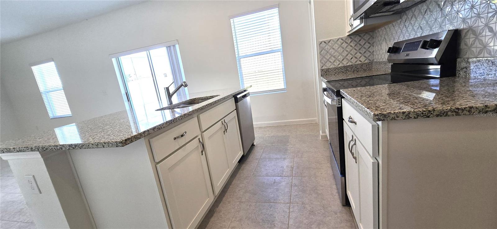 SCENIC TERRACE SOUTH PH 2 - Residential Lease