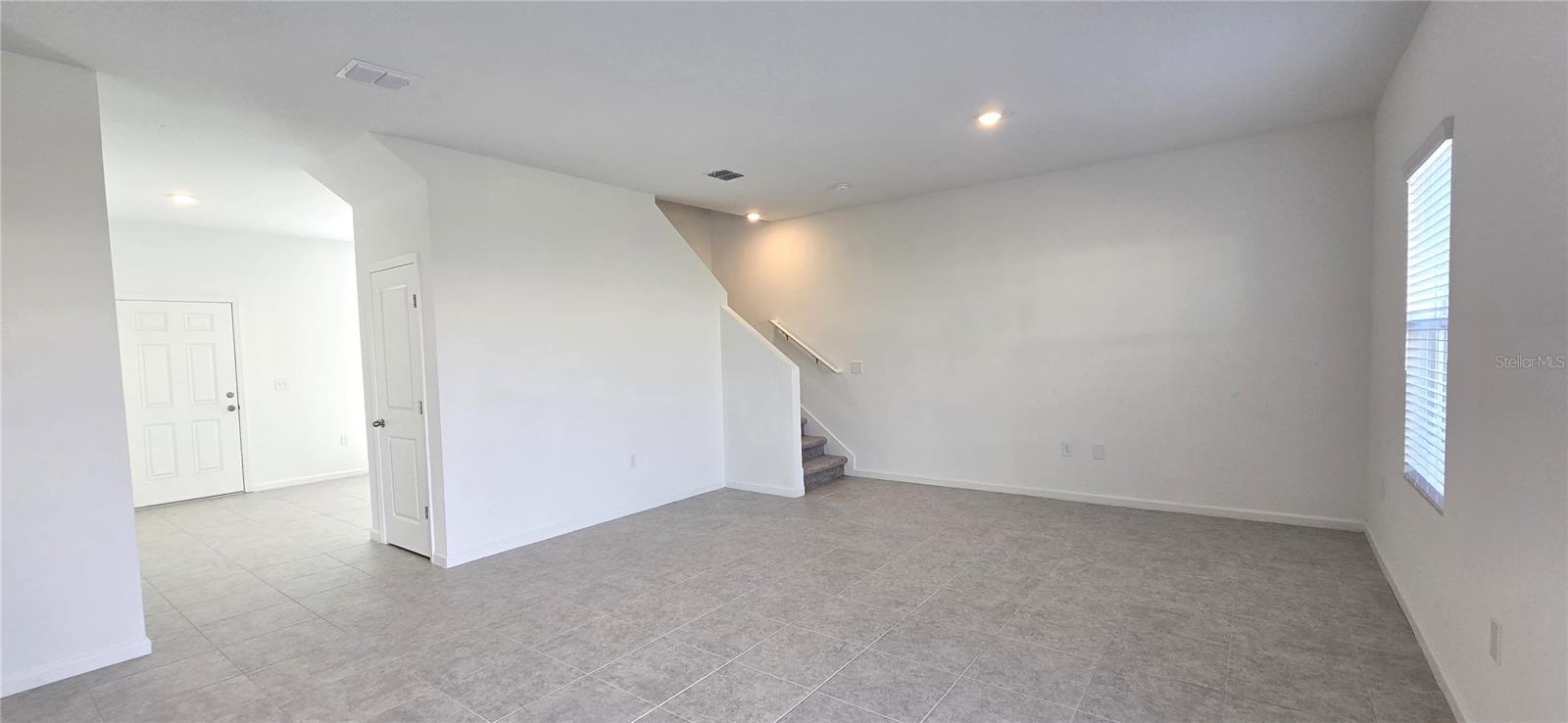 SCENIC TERRACE SOUTH PH 2 - Residential Lease