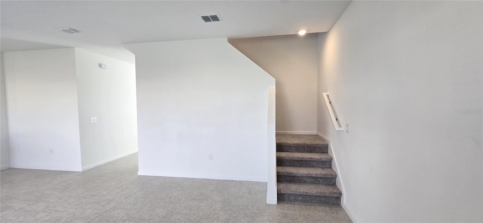 SCENIC TERRACE SOUTH PH 2 - Residential Lease