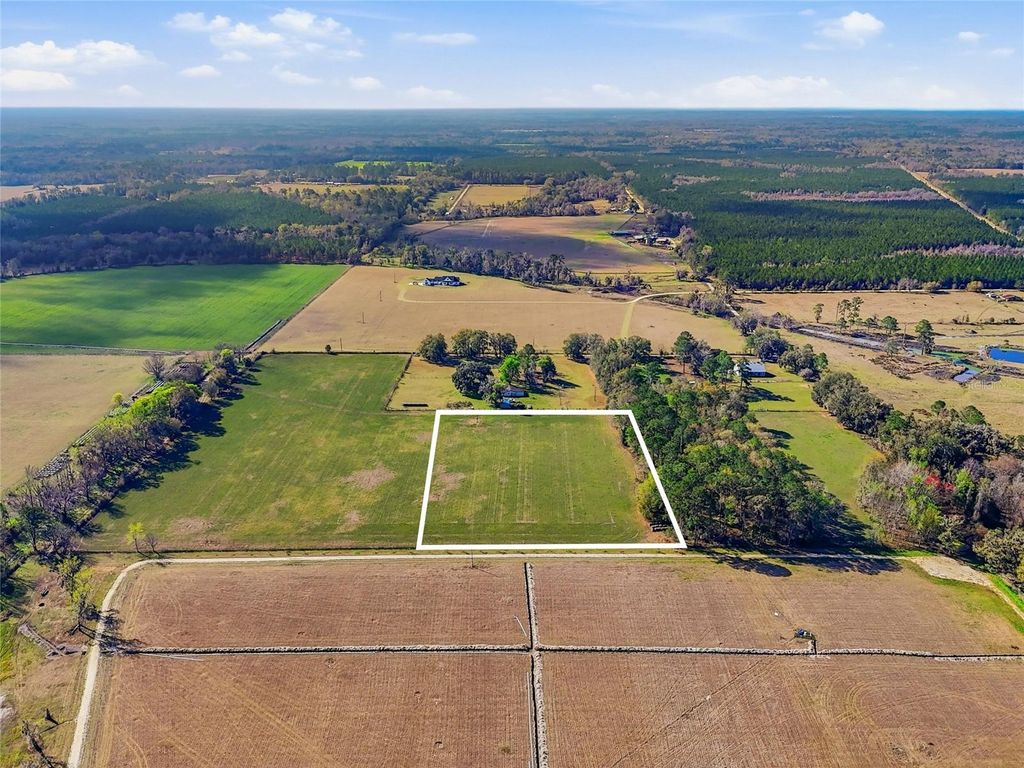 Photo of NW County Rd 239, Alachua, FL 32615 (MLS # GC537744)