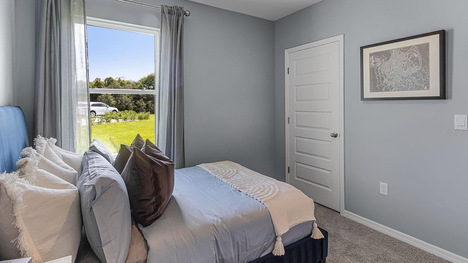 HARMONY ON LAKE ELOISE - Residential