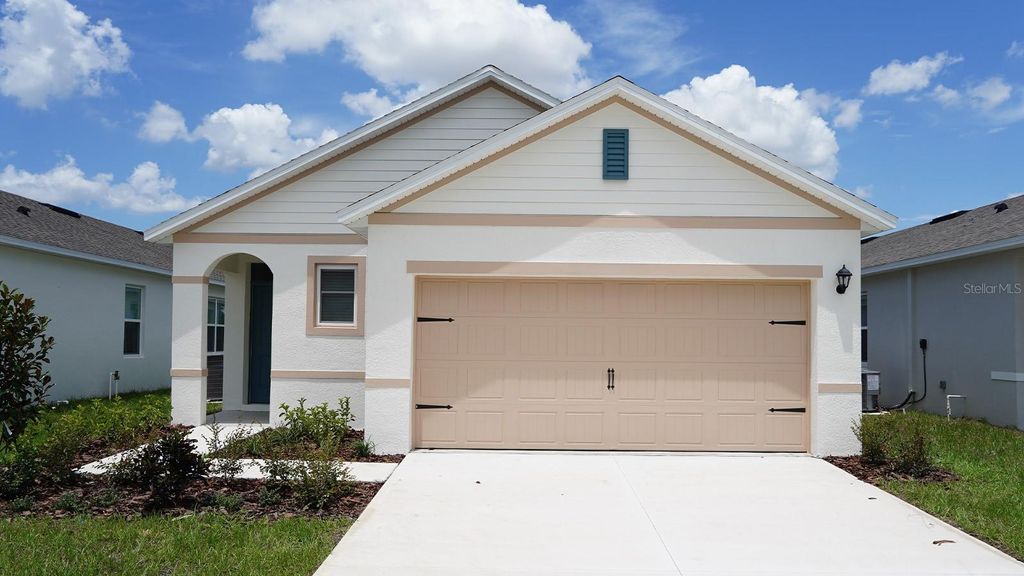 Photo of 3316 White Indigo Road, Winter Haven, FL 33884 (MLS # O6389109)