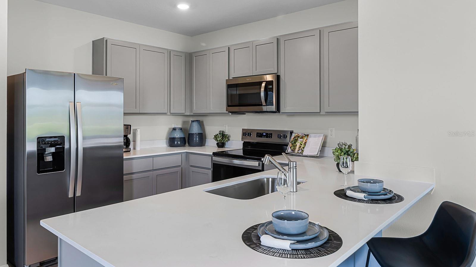 HARMONY ON LAKE ELOISE - Residential