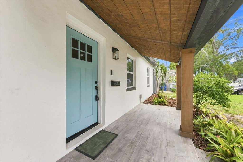 Photo of 240 42nd Avenue NE, St Petersburg, FL 33703 (MLS # TB8541168)