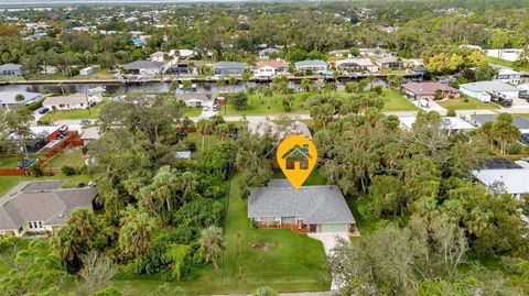 A home in PORT CHARLOTTE