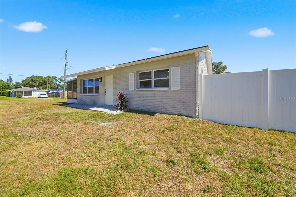 Photo of 301 58th Street N, St Petersburg, FL 33710 (MLS # O6355557)