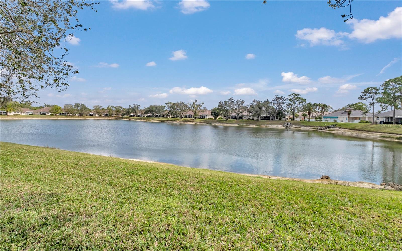 BOBCAT VILLAS - Residential