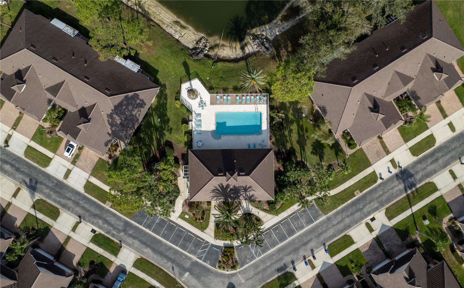 BOBCAT VILLAS - Residential