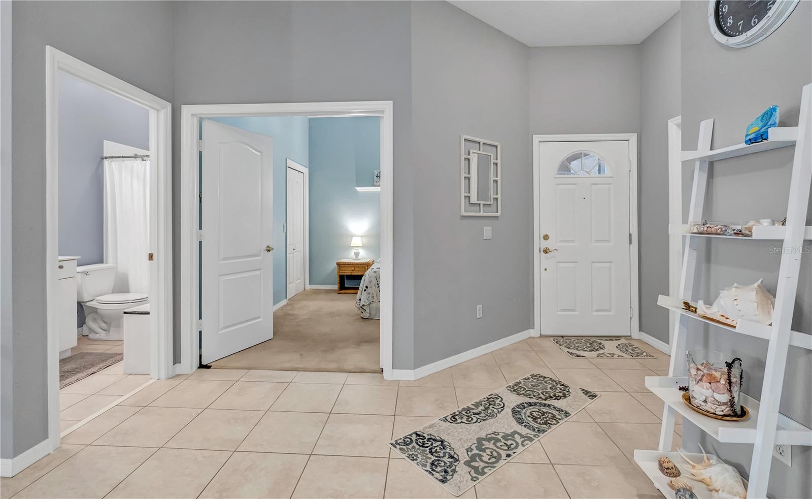 BOBCAT VILLAS - Residential