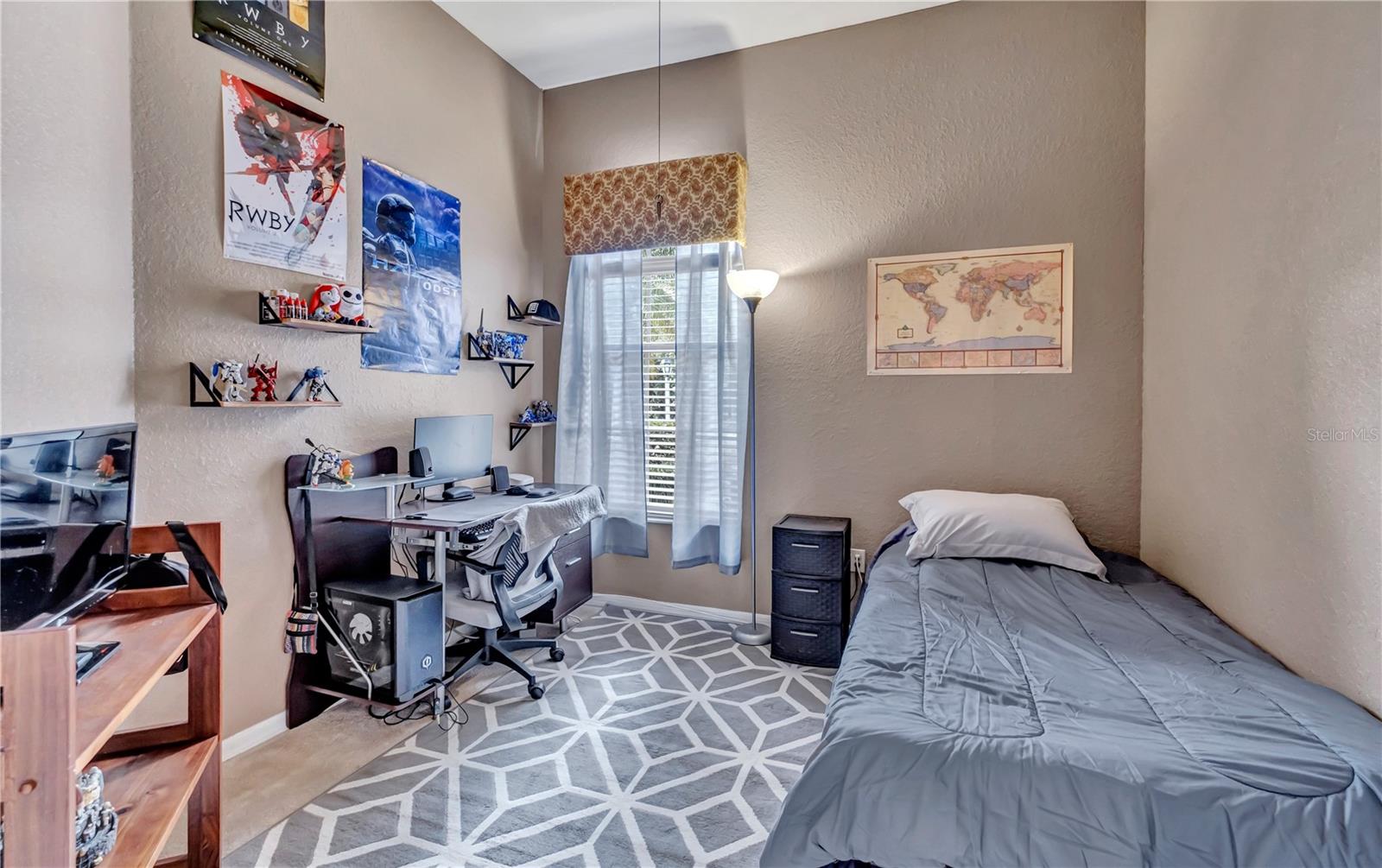 BOBCAT VILLAS - Residential