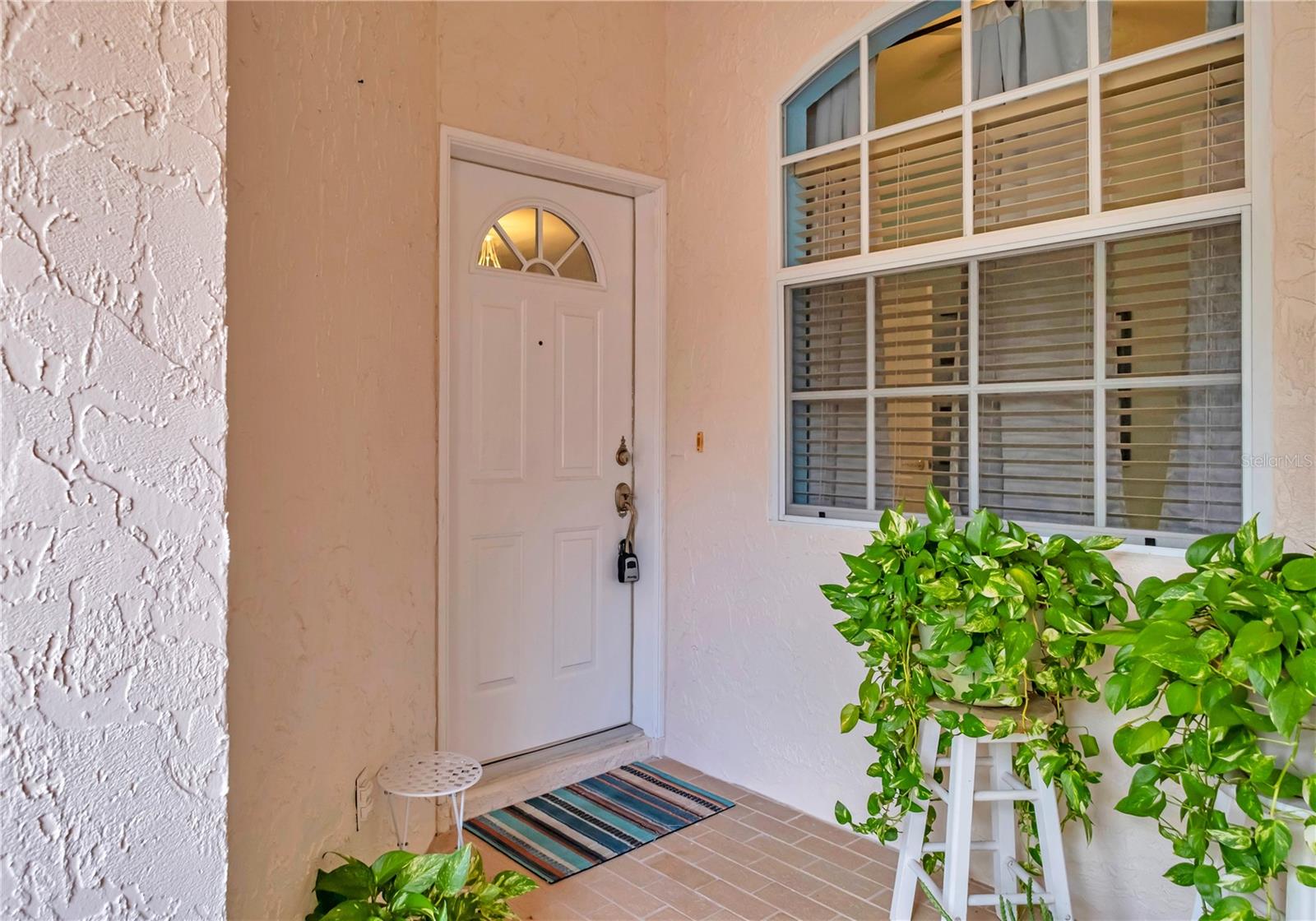 BOBCAT VILLAS - Residential