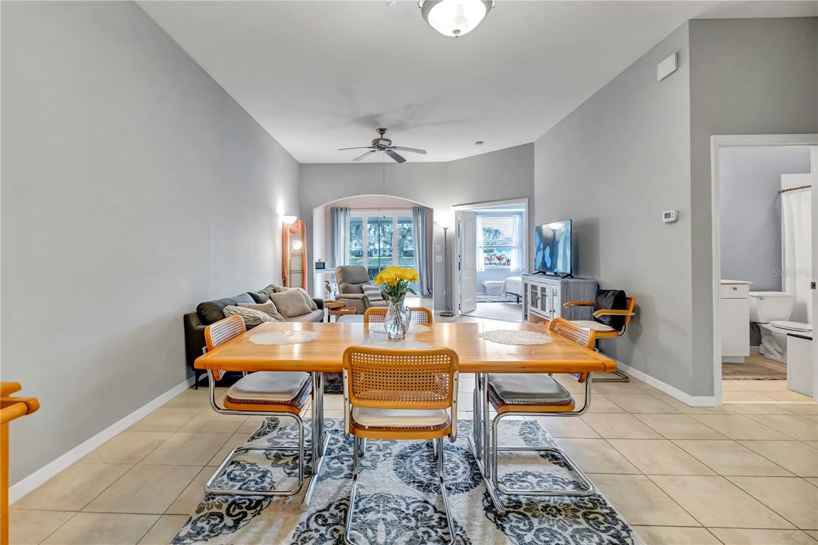 BOBCAT VILLAS - Residential