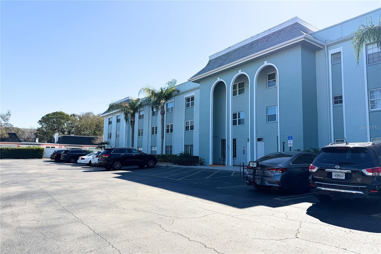 BELLEAIR FOREST - Residential