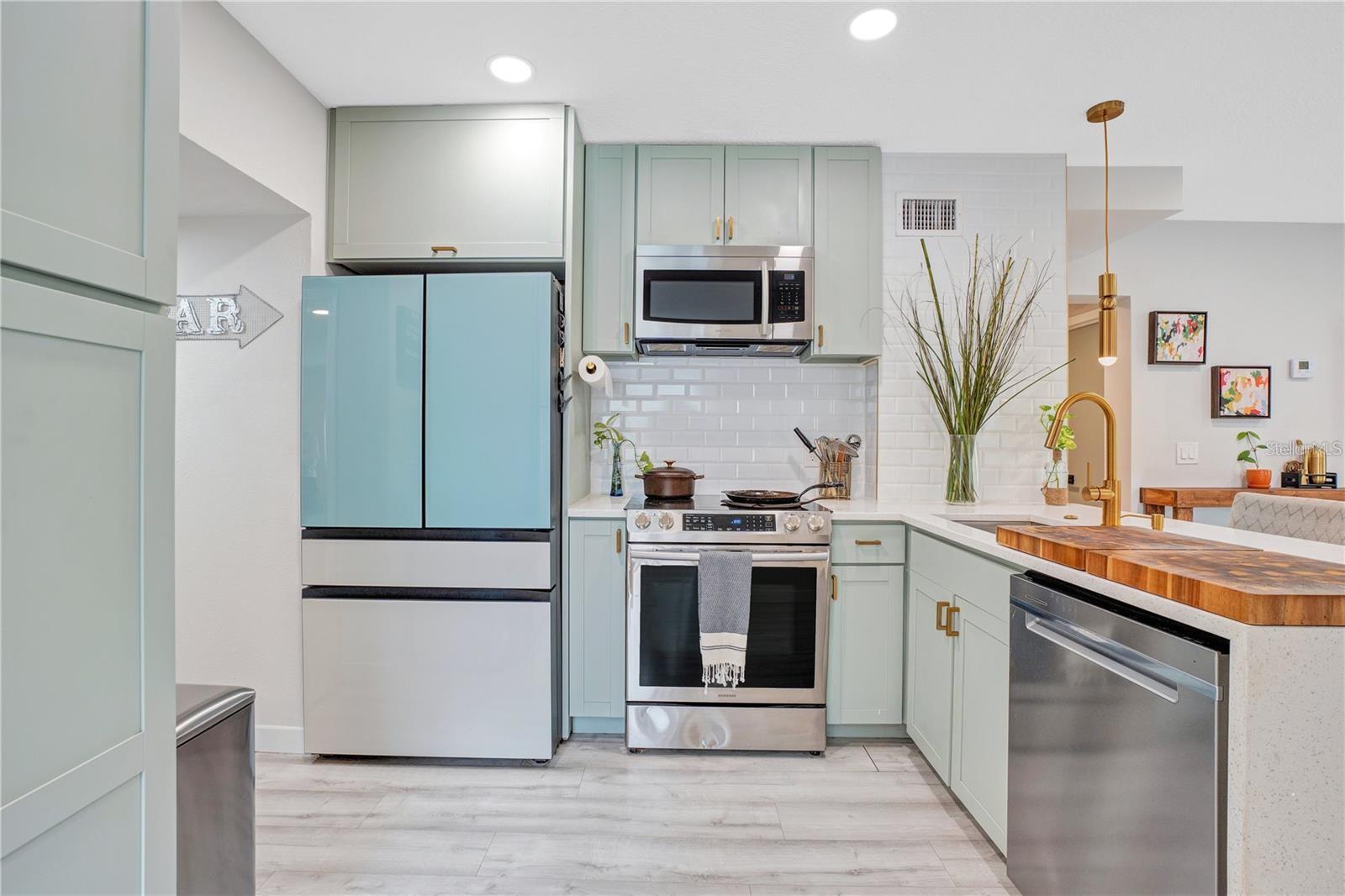 OLYMPIA HEIGHTS - Residential Lease