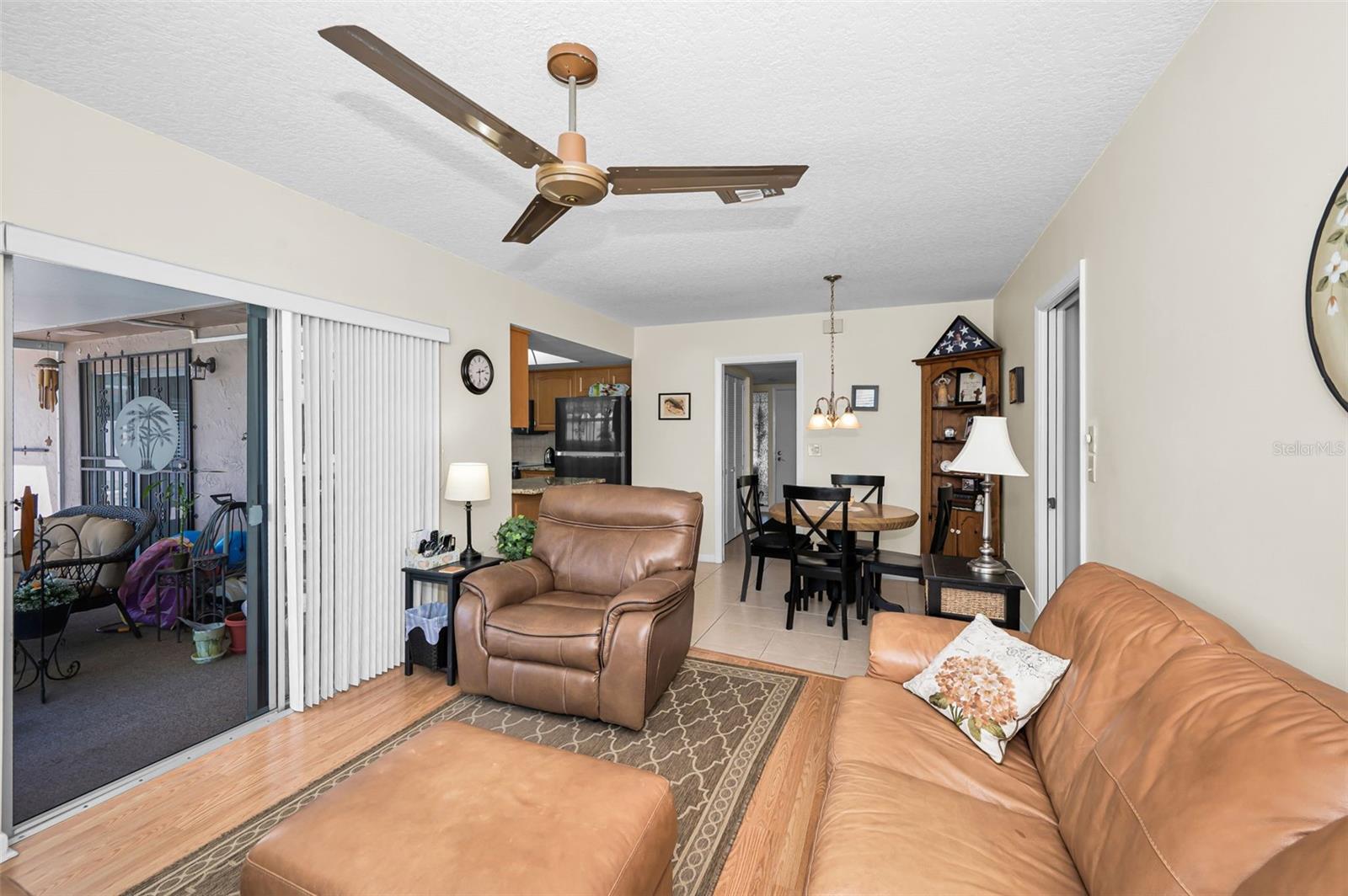 WILSHIRE ESTATES - Residential