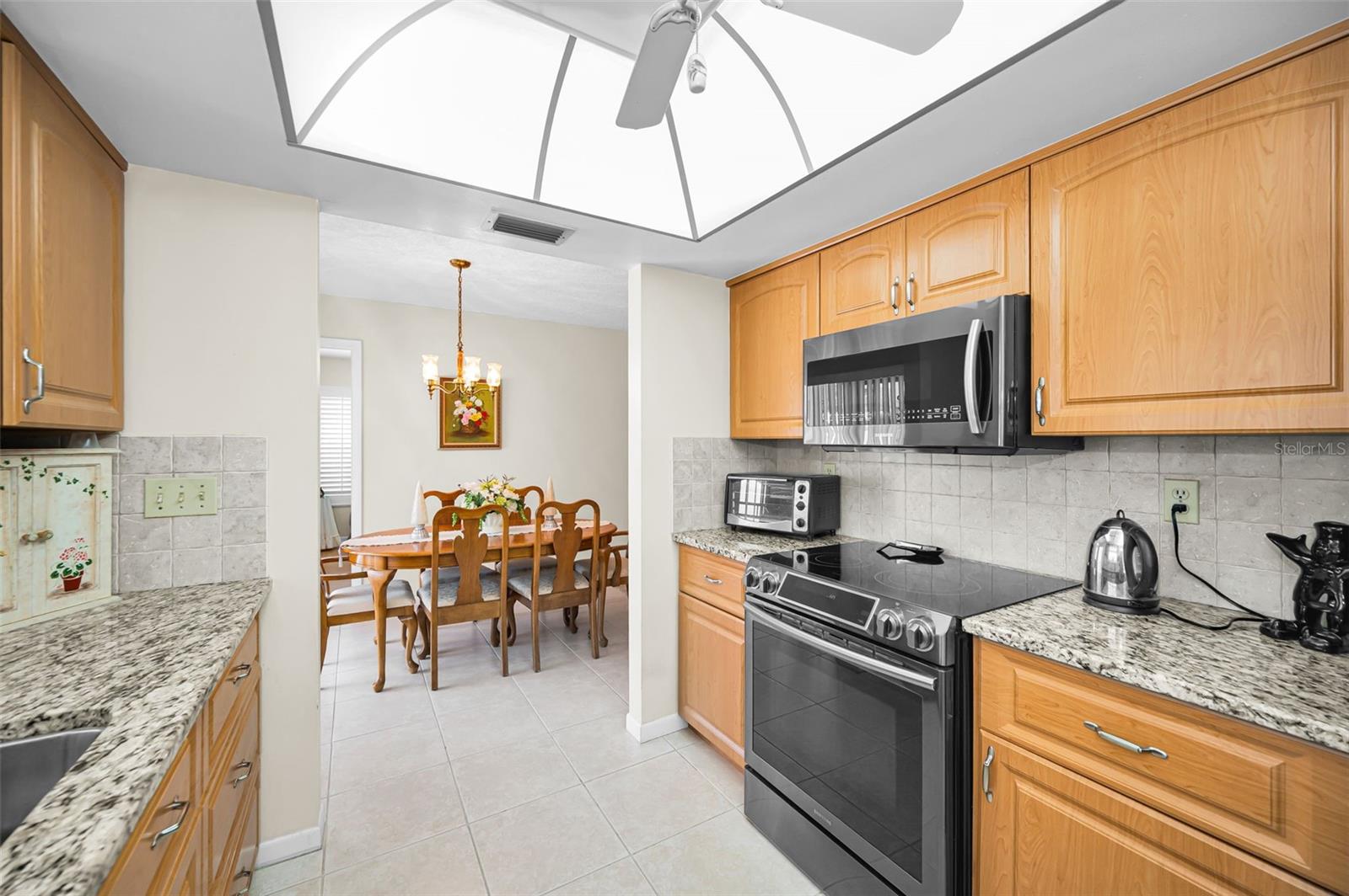 WILSHIRE ESTATES - Residential