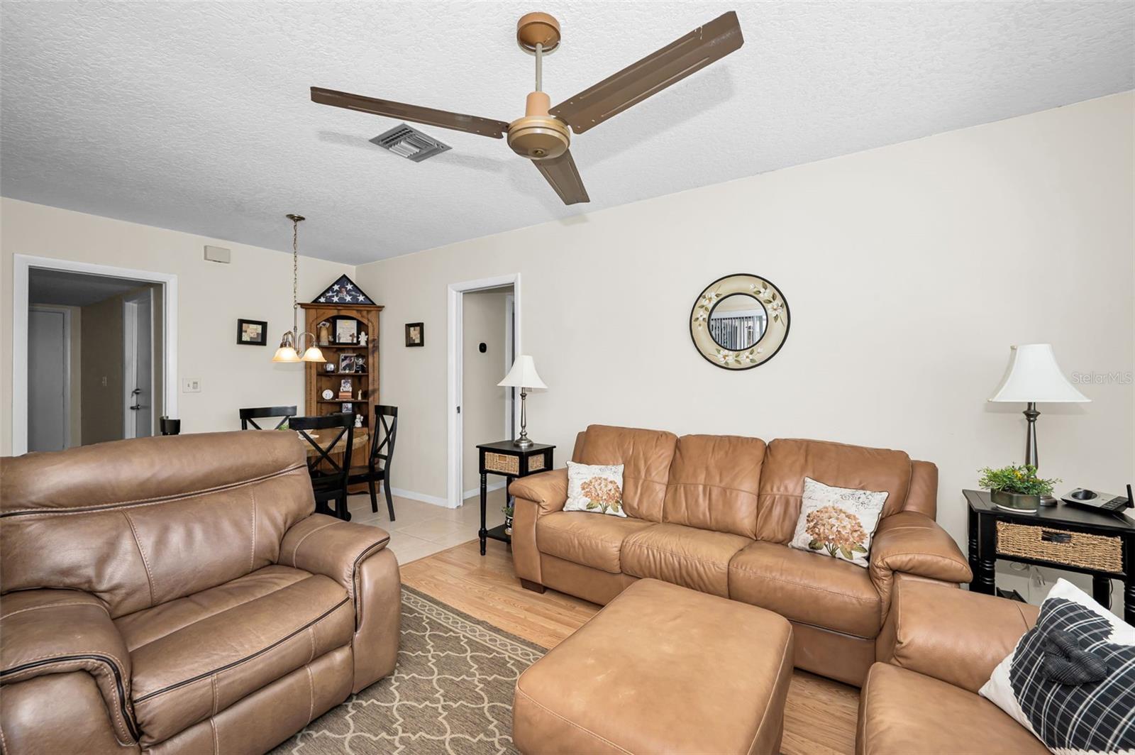 WILSHIRE ESTATES - Residential