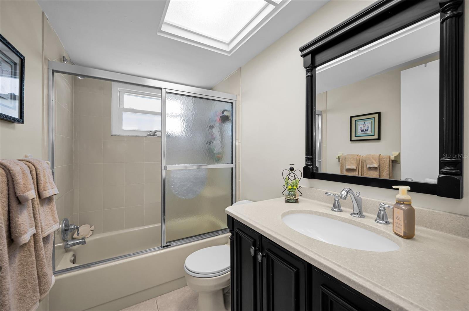 WILSHIRE ESTATES - Residential