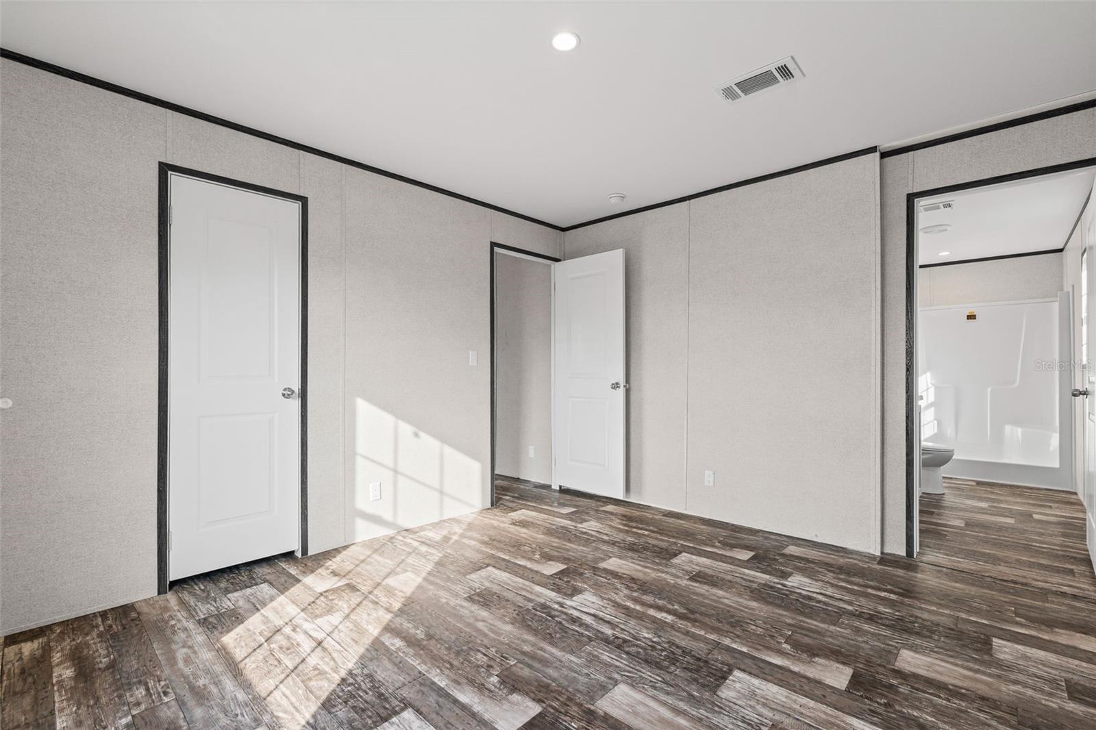 CHARLOTTE RANCHETTES 479 - Residential