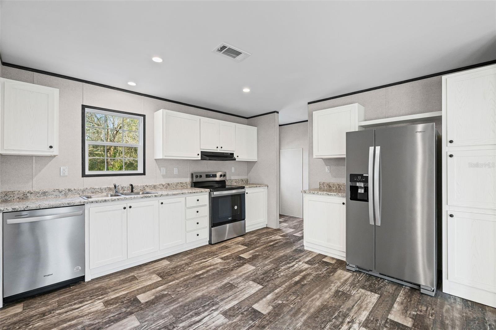 CHARLOTTE RANCHETTES 479 - Residential