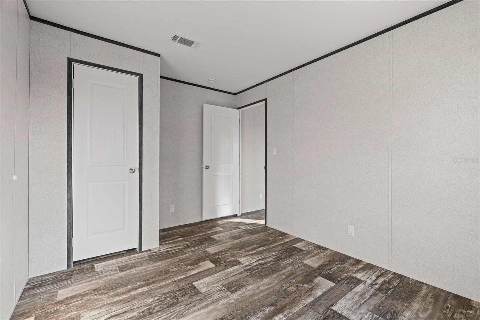 CHARLOTTE RANCHETTES 479 - Residential