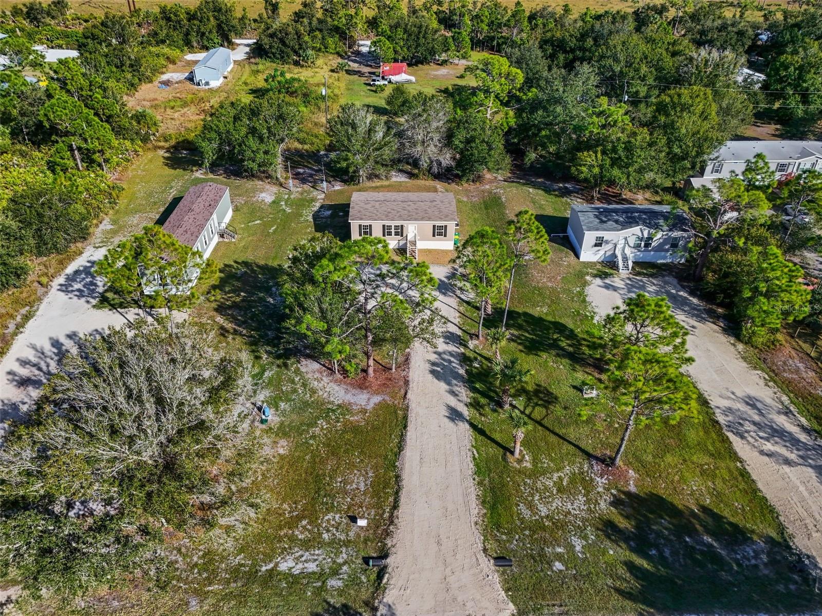 CHARLOTTE RANCHETTES 479 - Residential