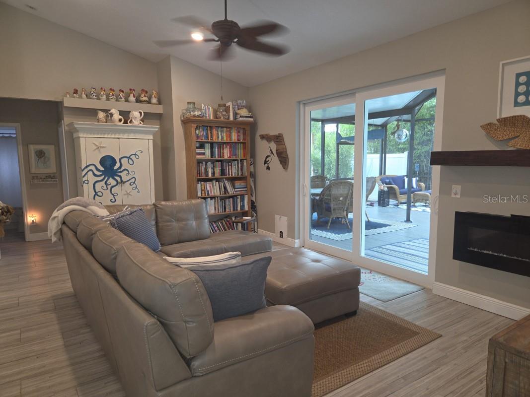 1604 21ST AVENUE W, PALMETTO, FL, 34221 4 1604 21ST AVENUE W