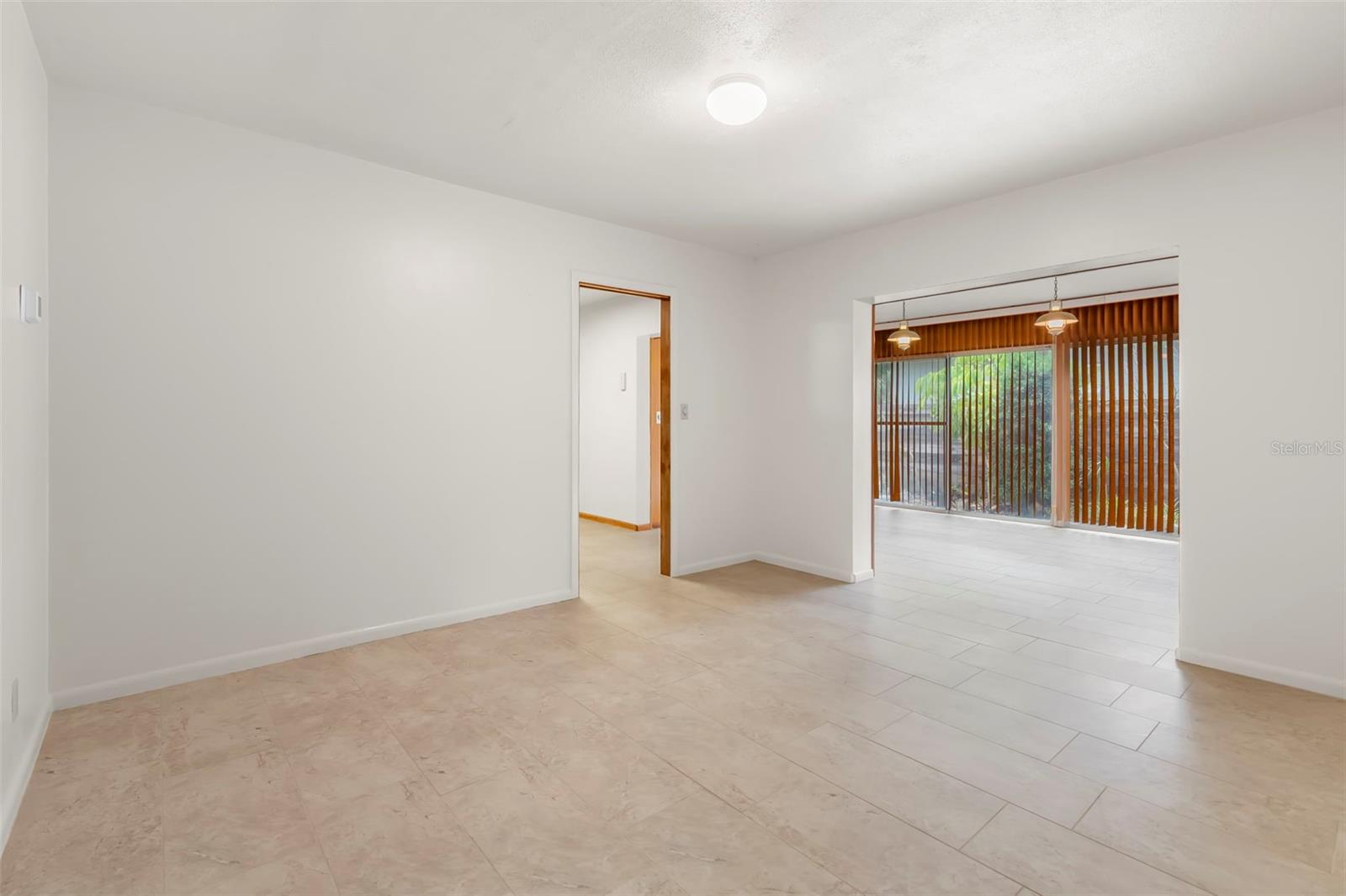 SUNSET PARK - Residential