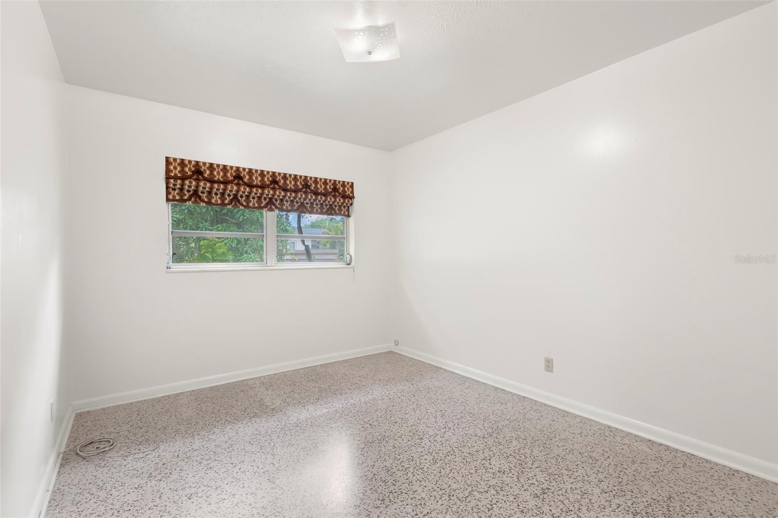 SUNSET PARK - Residential