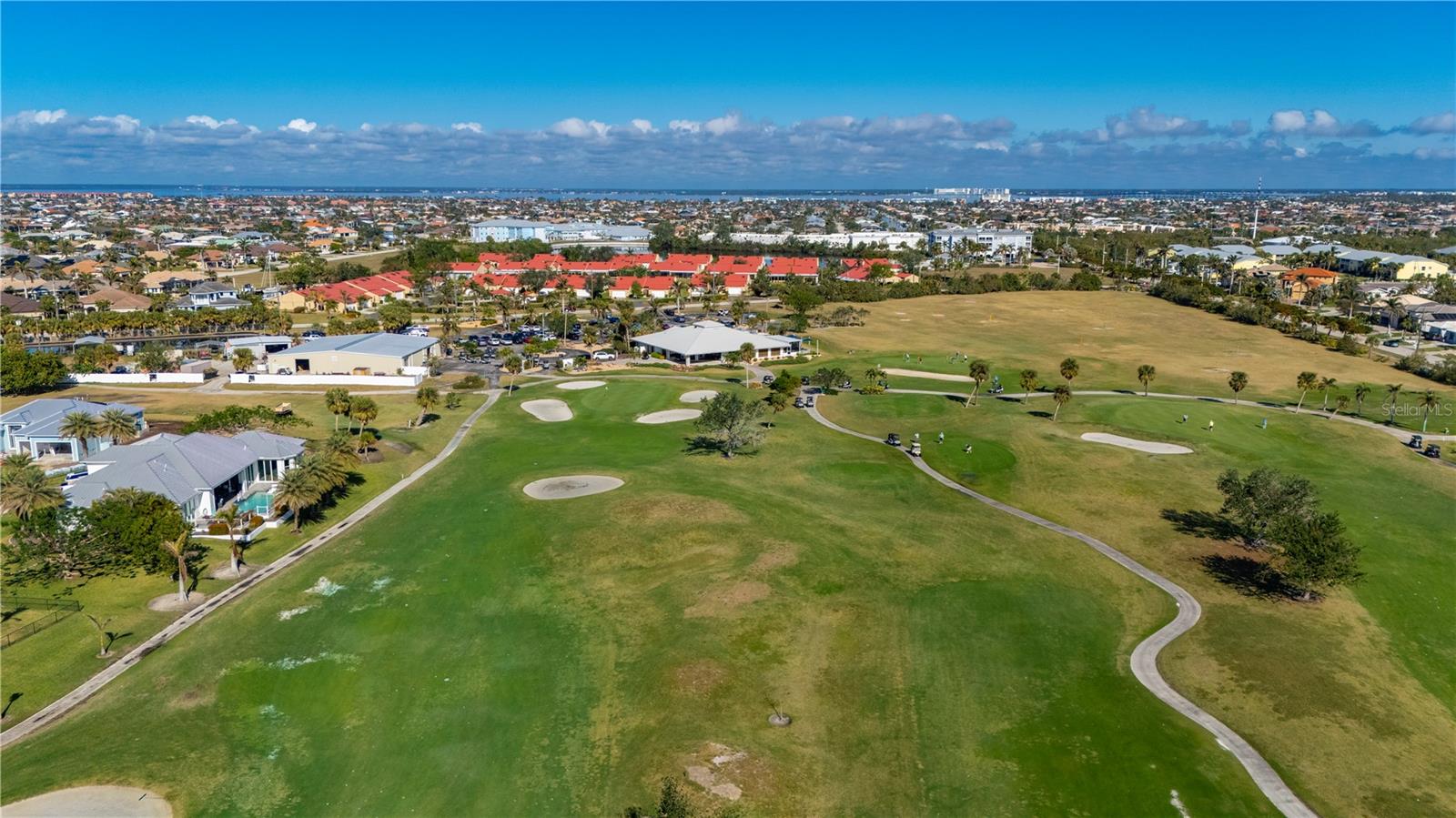 PARADISE GARDEN VILLAS 01 PH 04 - Residential