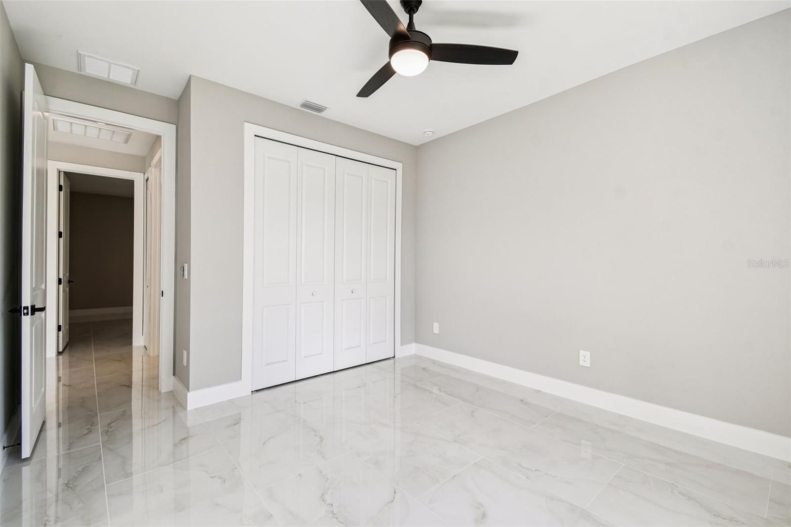 GARYS MRS T H ADD - Residential Lease