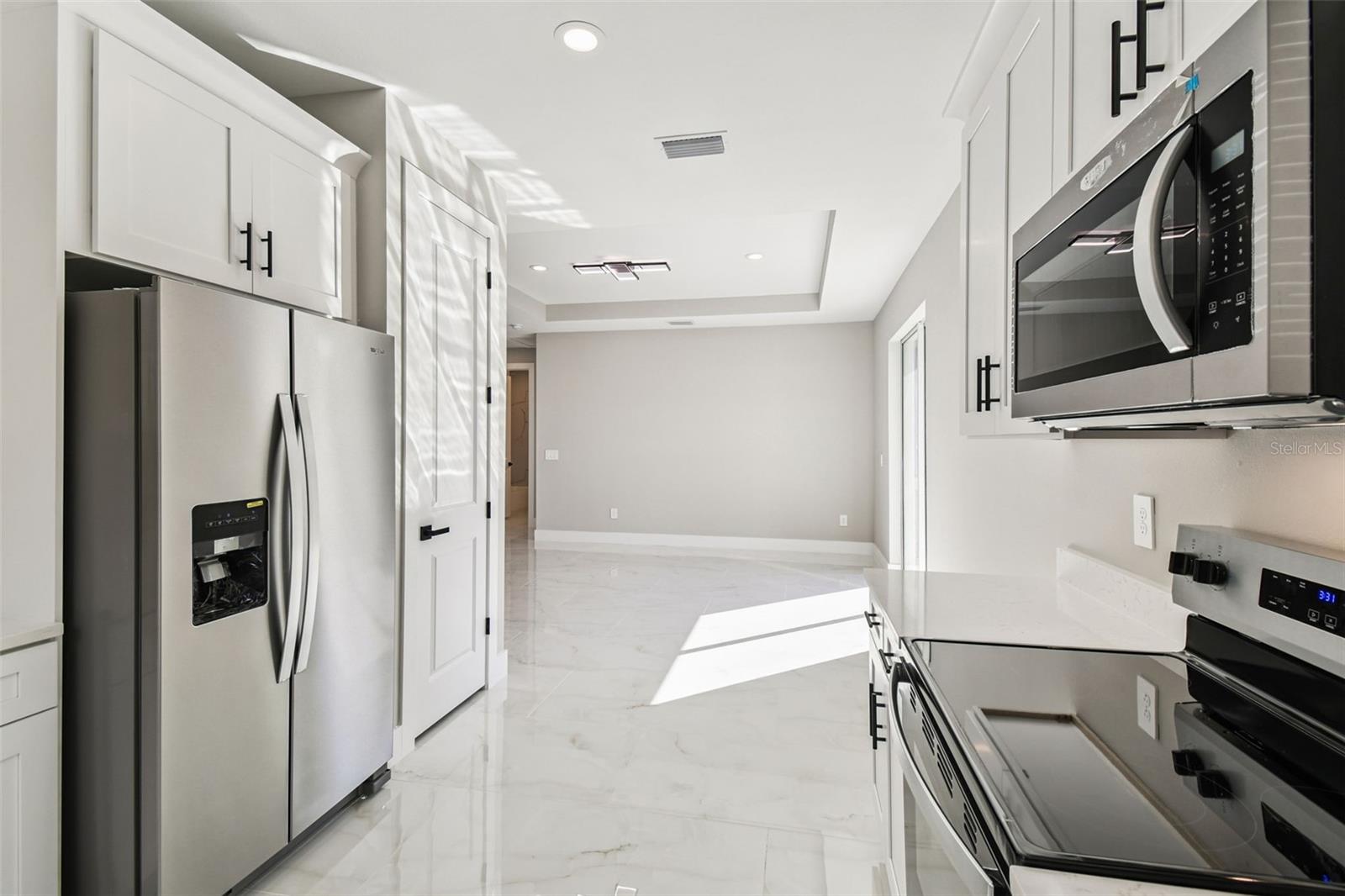 GARYS MRS T H ADD - Residential Lease