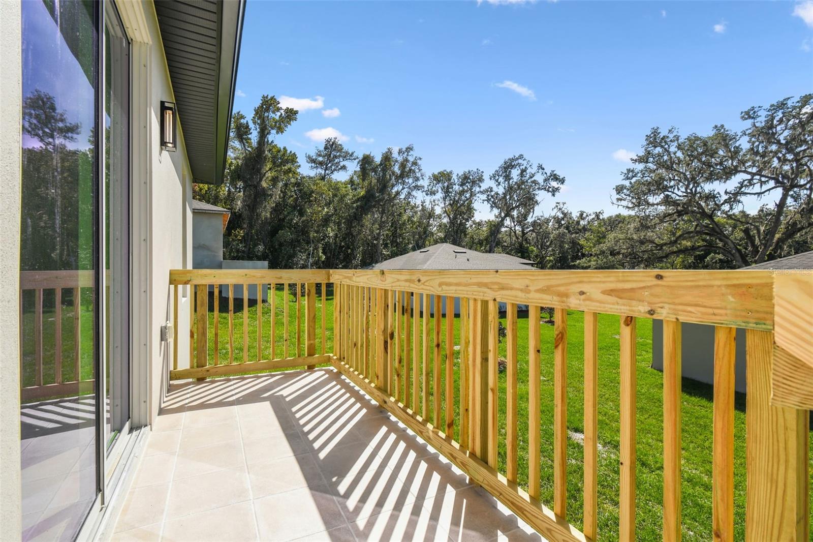 GARYS MRS T H ADD - Residential Lease