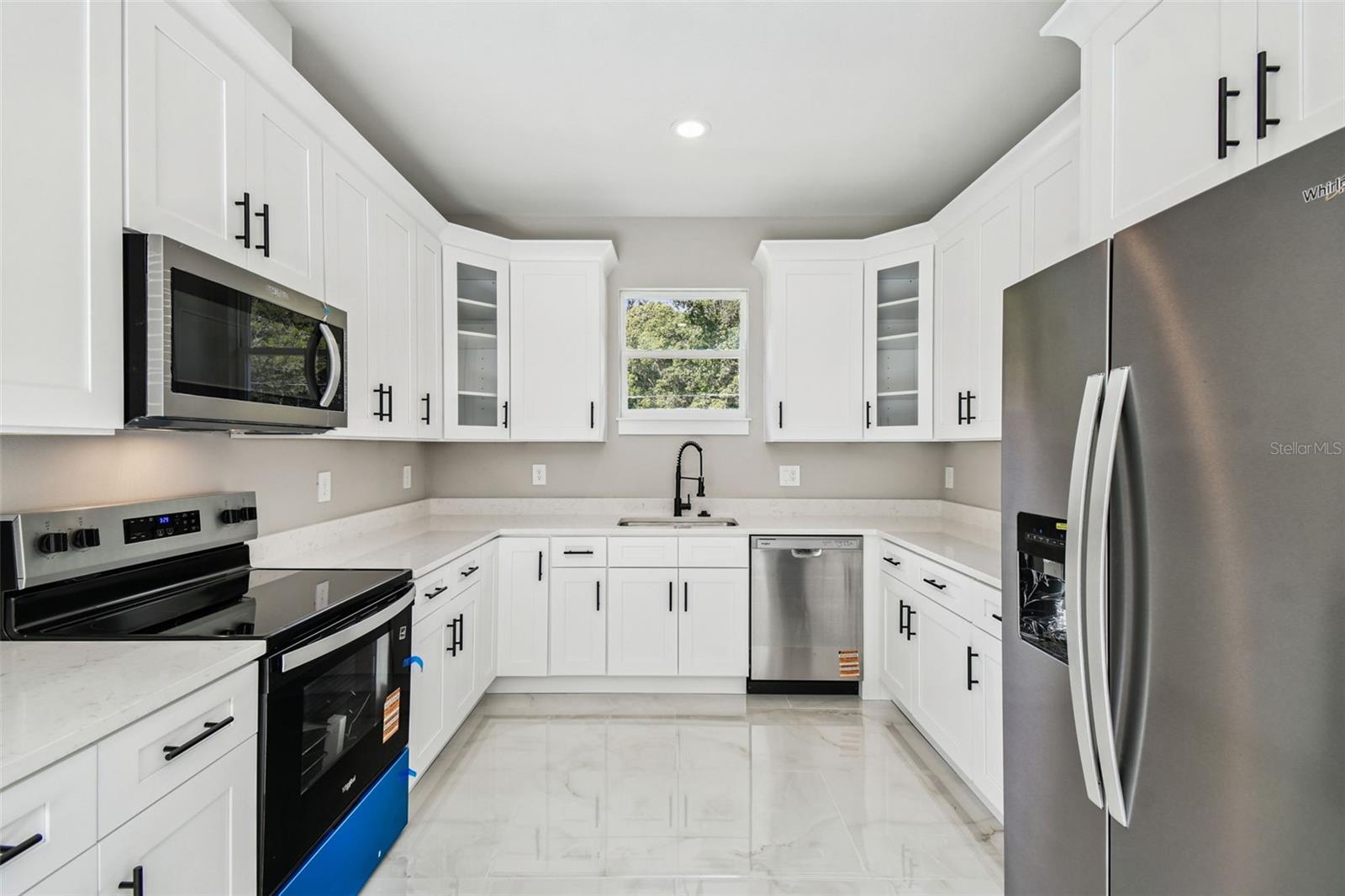 GARYS MRS T H ADD - Residential Lease