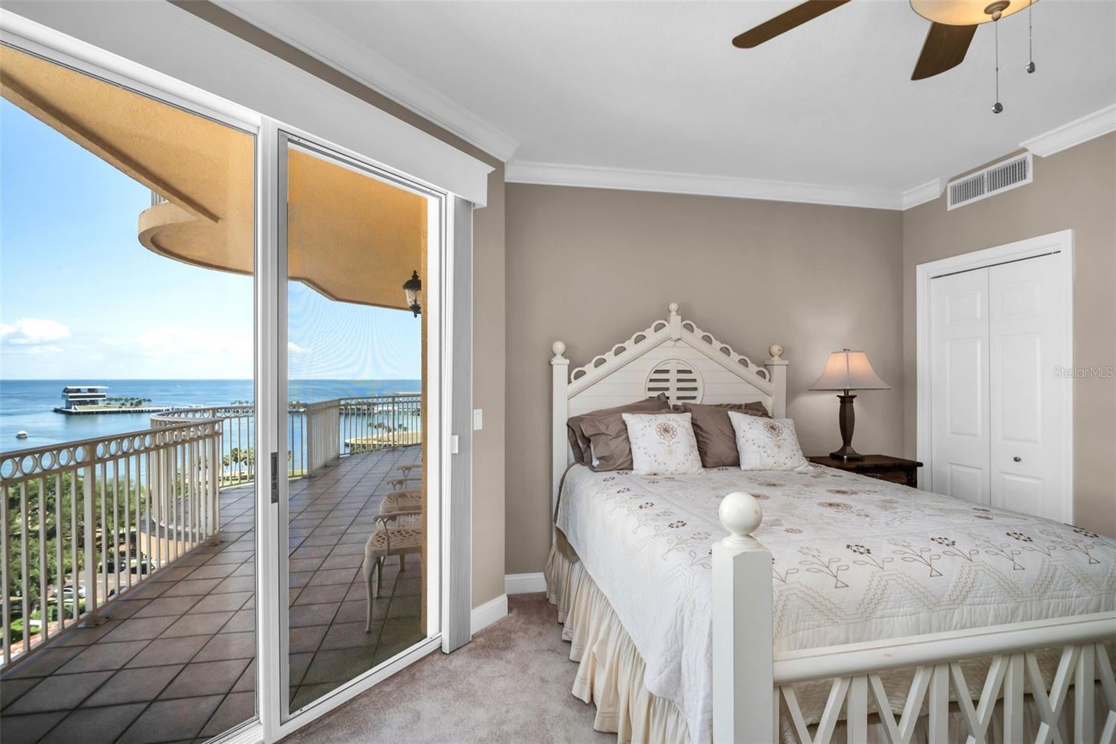 VINOY PLACE CONDO - Residential