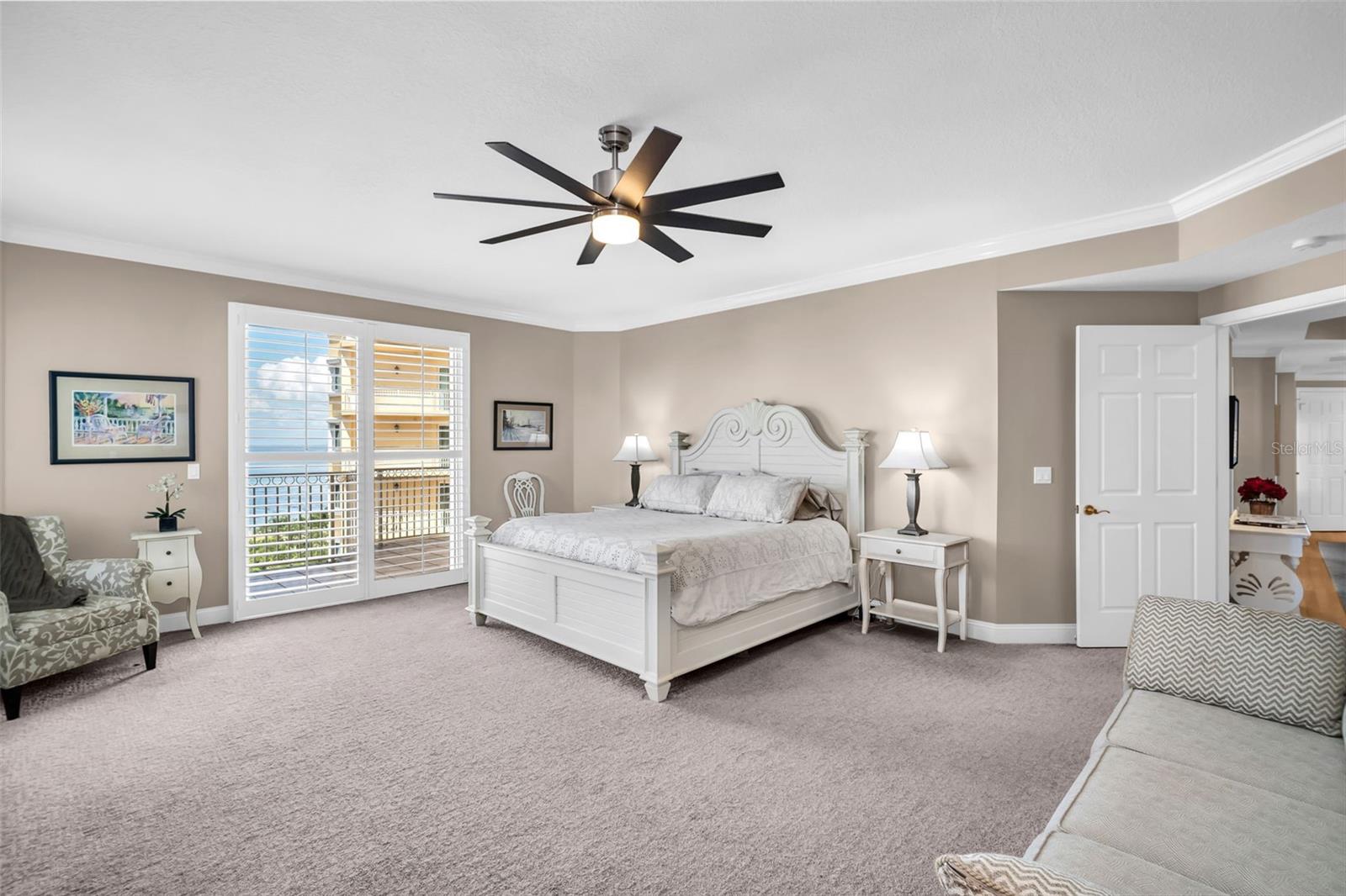 VINOY PLACE CONDO - Residential