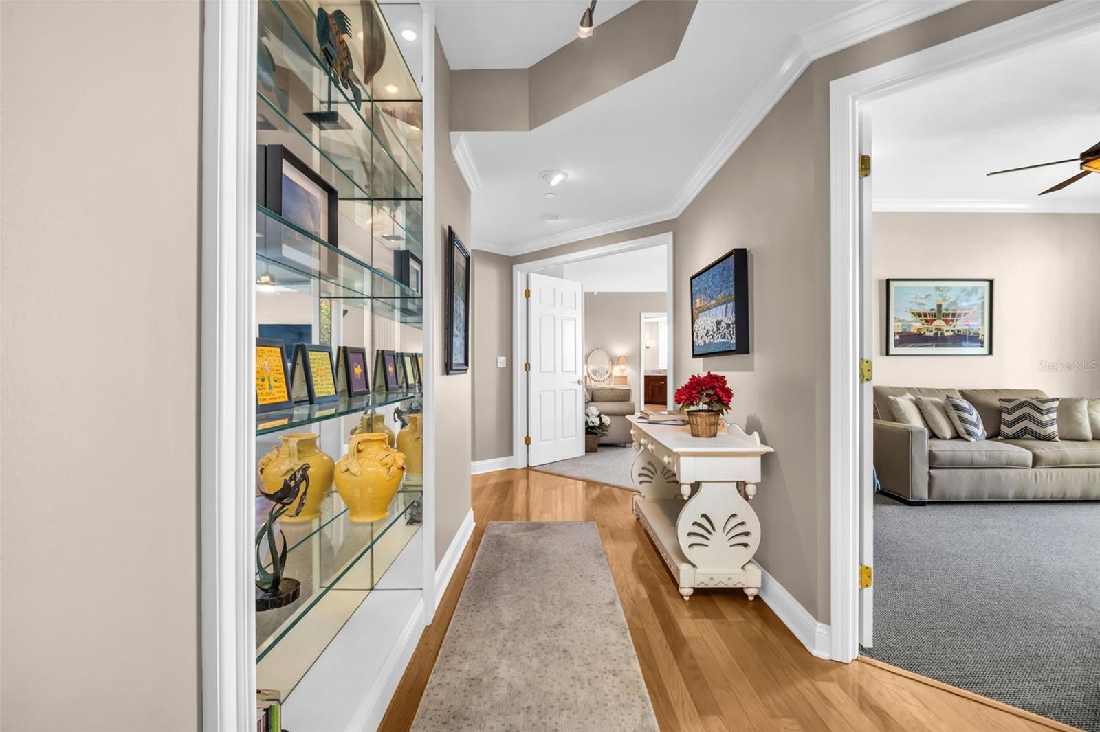 VINOY PLACE CONDO - Residential