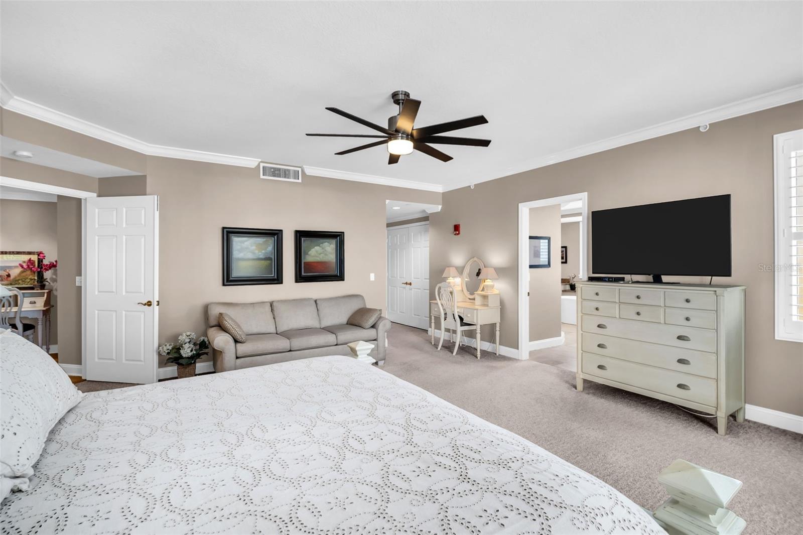 VINOY PLACE CONDO - Residential