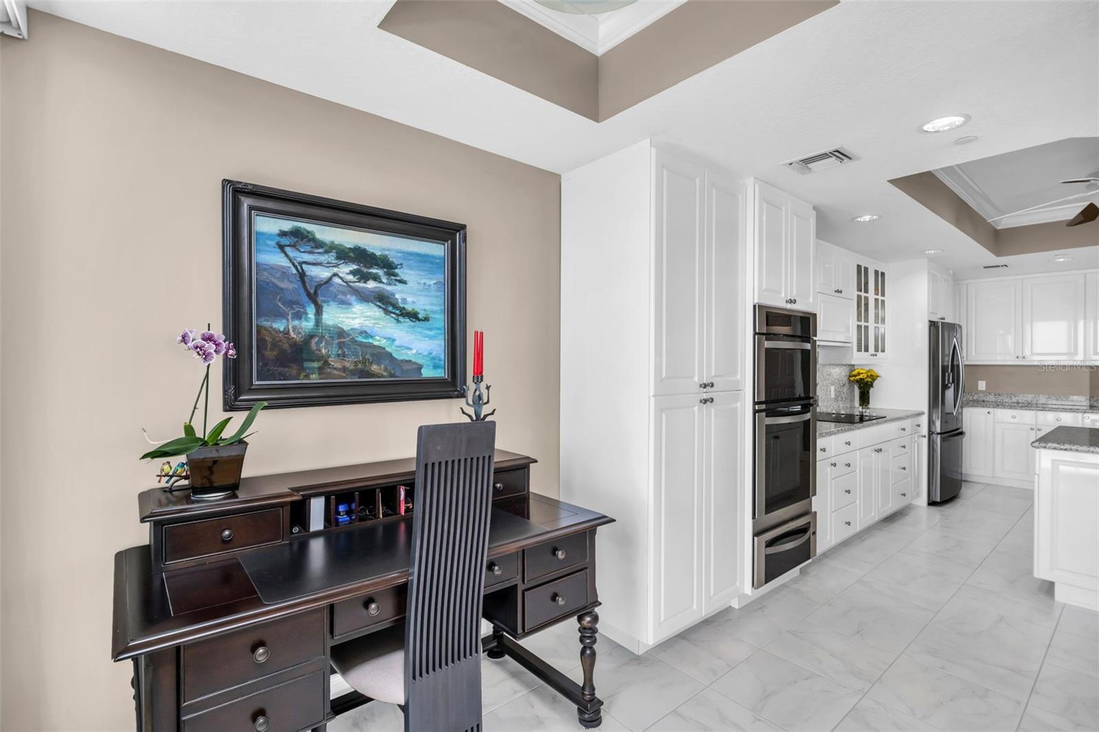 VINOY PLACE CONDO - Residential