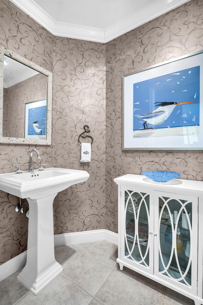 VINOY PLACE CONDO - Residential