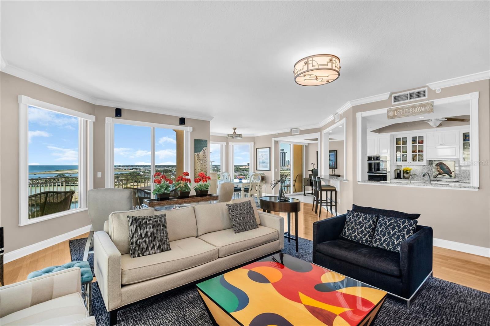 VINOY PLACE CONDO - Residential