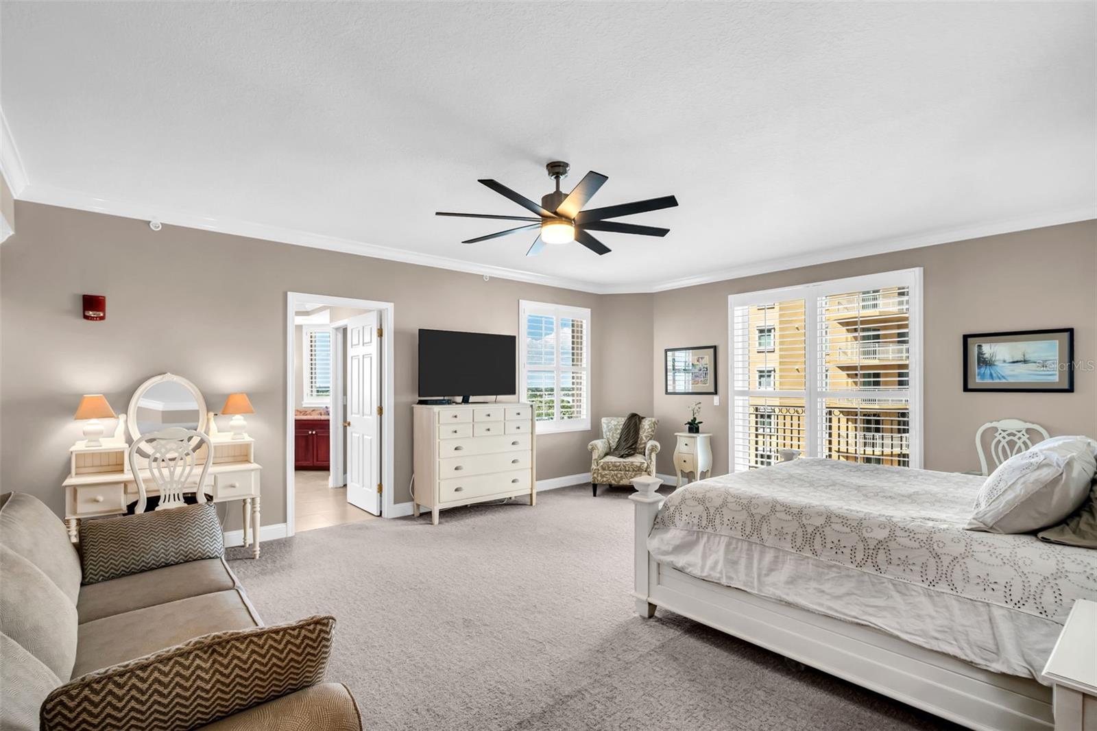 VINOY PLACE CONDO - Residential