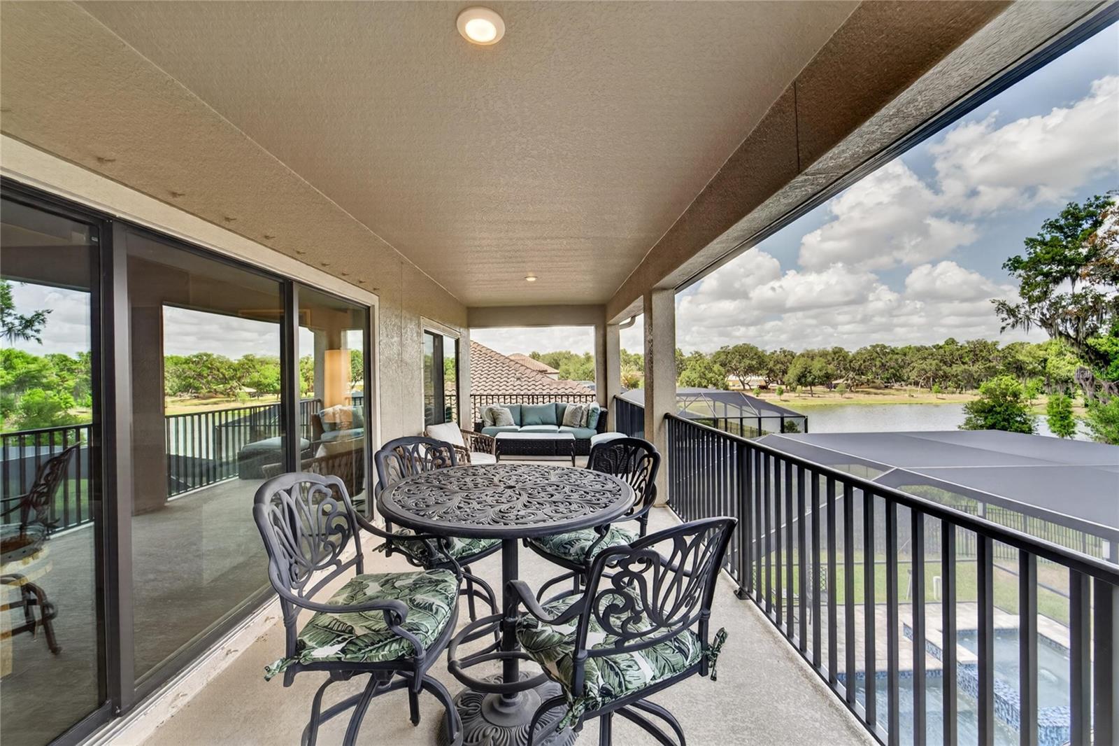 SANCTUARY/JOHN MOORE ROAD - Residential
