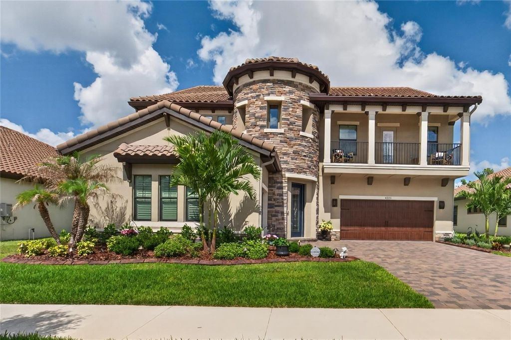 Photo of 4285 Star View Place, Brandon, FL 33511 (MLS # TB8510685)