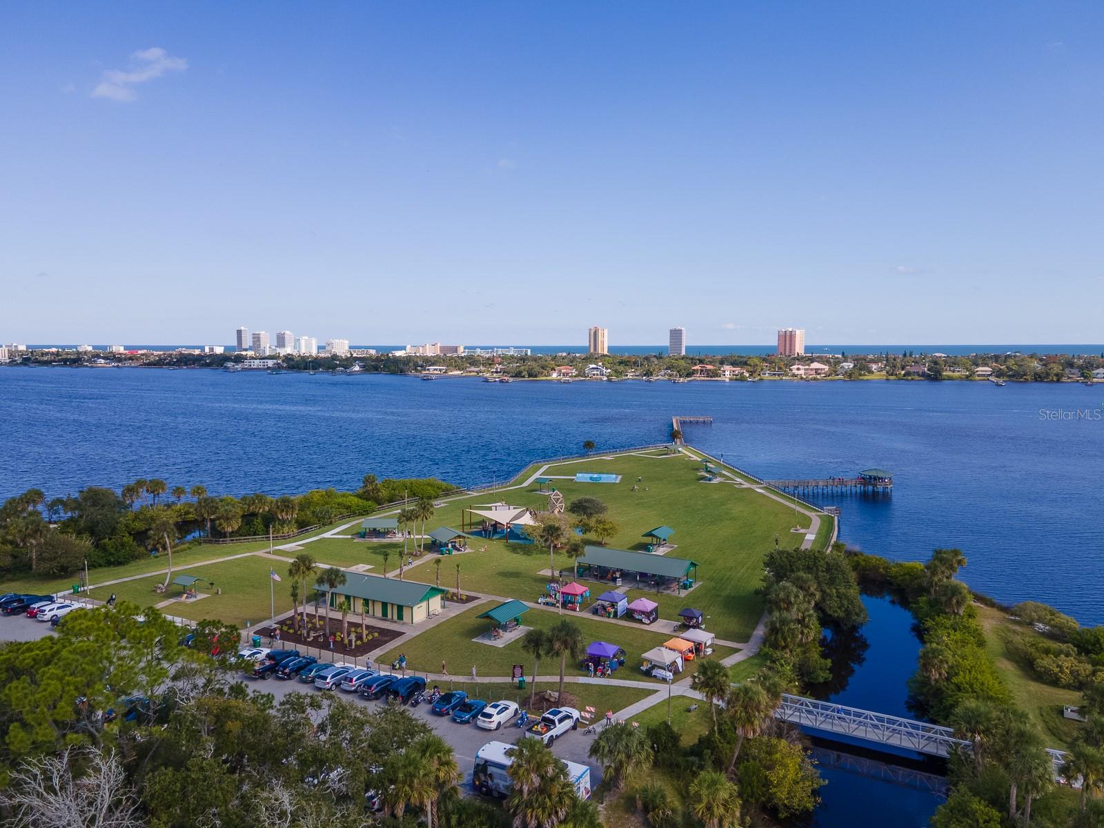 MASON & CARSWELLS HOLLY HILL - Residential